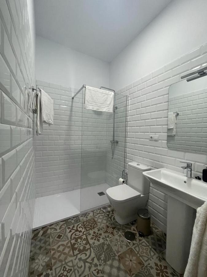 Vina Femita Hostel Вилафранка дел Биерсо Екстериор снимка